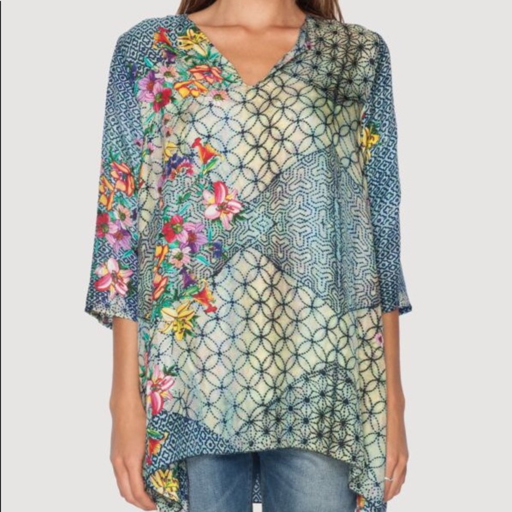 Johnny Was Domoto silk tunic😊